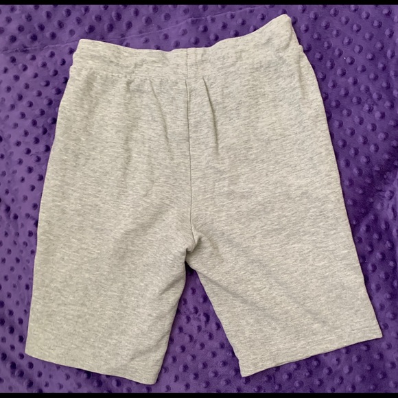 Boys XL shorts By Gap - Picture 3 of 3